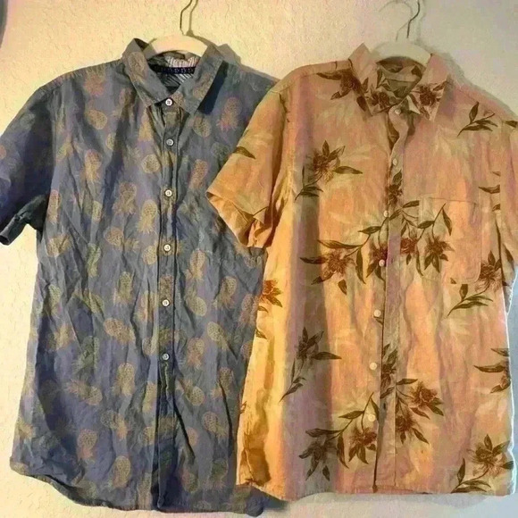 Button up Bundle - American Eagle Small & Huntington Beach large (smaller fit) - Picture 1 of 7